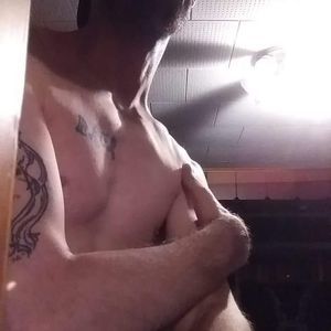 Meet your Posher, Adam